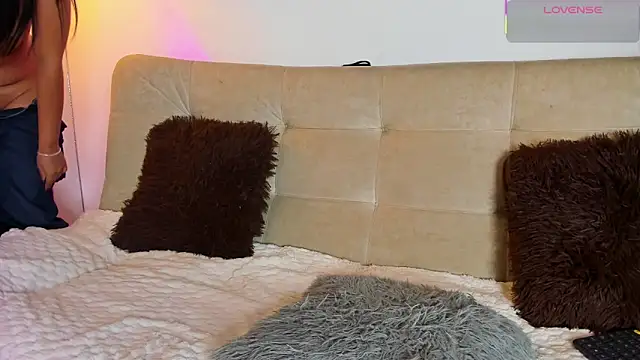 Snapshot of im__fer chatting on 02-02-26, 10:20 im fer online show from 02-02-26, 10:20