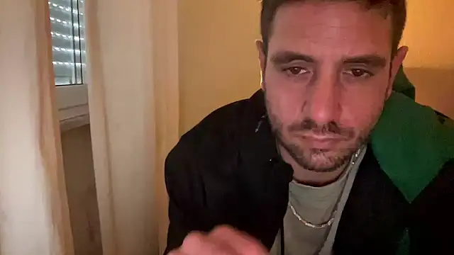 Snapshot of ludooo899 chatting on 02-17-26, 08:55 ludooo899 online show from 02-17-26, 08:55