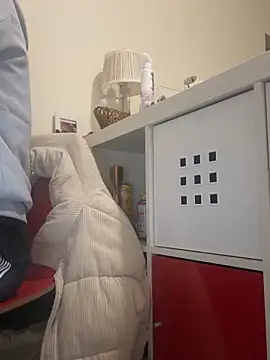 Snapshot of ludooo899 chatting on 12-16-25, 07:40 ludooo899 online show from 12-16-25, 07:40