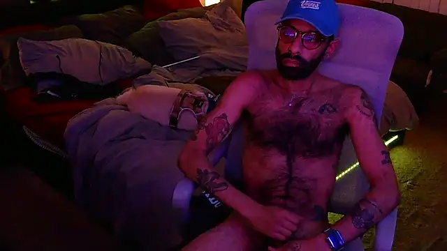 LilBrownPKB online show from 12-17-25, 11:10