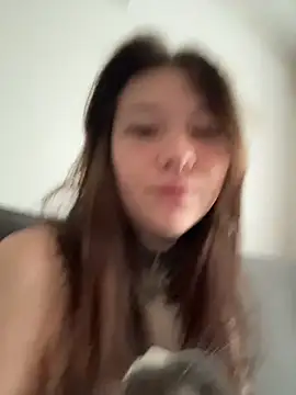 FionaMurr online show from 05-19-26, 01:43