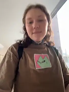 FionaMurr online show from 12-20-25, 02:36