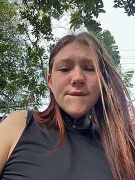 Snapshot of FionaMurr chatting on 02-08-26, 03:26 FionaMurr online show from 02-08-26, 03:26