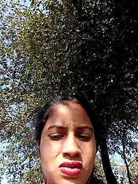 Snapshot of Poonam8080 chatting on 01-06-26, 09:24 Poonam8080 online show from 01-06-26, 09:24