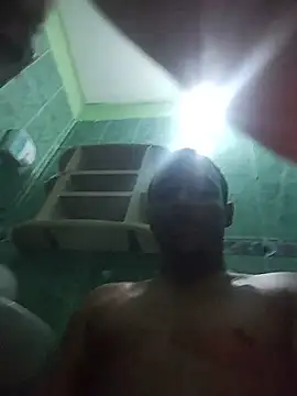 Andreskelly online show from 04-12-26, 01:14