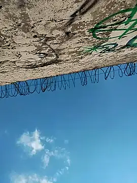 Snapshot of Andreskelly chatting on 01-11-26, 12:12 Andreskelly online show from 01-11-26, 12:12