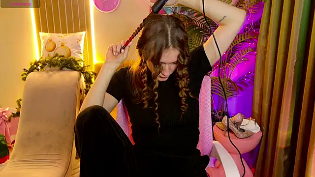 Snapshot of CarolainGilbert chatting on 01-09-26, 05:14 CarolainGilbert online show from 01-09-26, 05:14