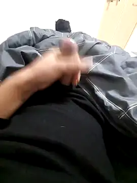 Snapshot of Shank599 chatting on 02-25-26, 09:47 Shank599 online show from 02-25-26, 09:47