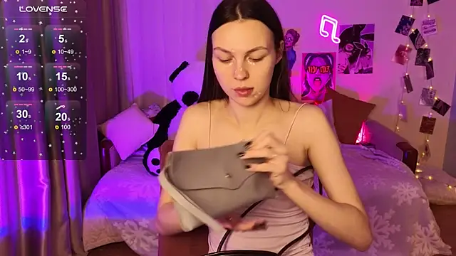 Snapshot of MaxinCarroll chatting on 01-07-26, 05:23 MaxinCarroll online show from 01-07-26, 05:23