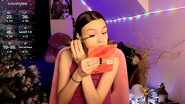 Snapshot of MaxinCarroll chatting on 01-08-26, 05:46 MaxinCarroll online show from 01-08-26, 05:46