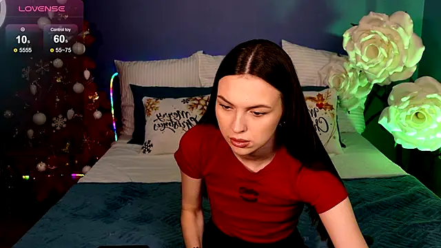 Snapshot of MaxinCarroll chatting on 12-14-25, 07:19 MaxinCarroll online show from 12-14-25, 07:19