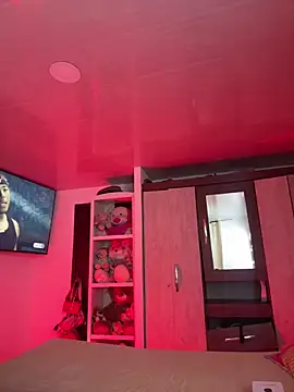 Snapshot of Aurora_Dolce chatting on 12-18-25, 01:22 Aurora Dolce online show from 12-18-25, 01:22