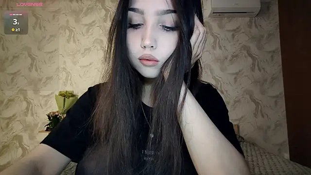 Qwami Amie online show from 03-20-26, 02:18