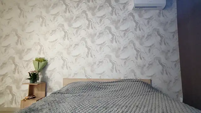 Qwami Amie online show from 03-19-26, 03:12