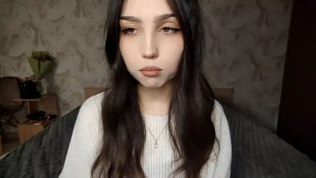 Qwami Amie online show from 03-24-26, 03:34