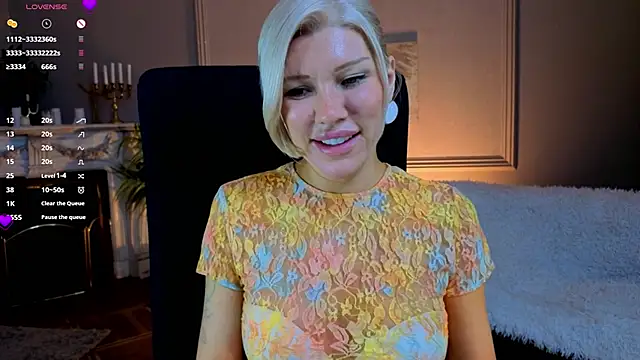Lindsi Luvviv online show from 06-28-26, 04:46