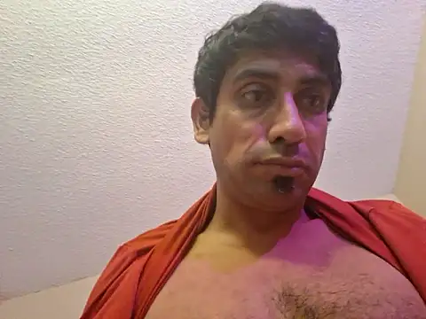  Ramone666 online show from 10-05-25, 09:38