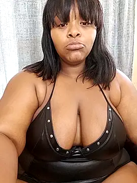 ChoklitBerryXX online show from 05-06-26, 08:07