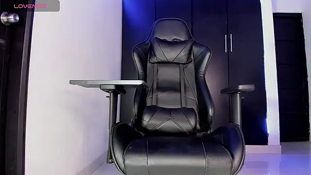 Liam Mateo online show from 03-13-26, 01:10