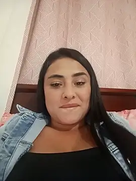 sara nina online show from 12-17-25, 02:38