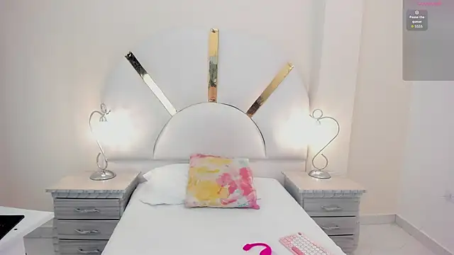 Snapshot of Nikki_Karter chatting on 01-10-26, 05:19 Nikki Karter online show from 01-10-26, 05:19