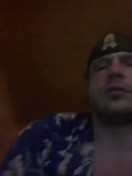 Snapshot of Ldnick69 chatting on 03-16-26, 04:42 Ldnick69 online show from 03-16-26, 04:42