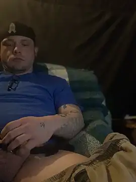 Snapshot of Ldnick69 chatting on 02-12-26, 01:00 Ldnick69 online show from 02-12-26, 01:00