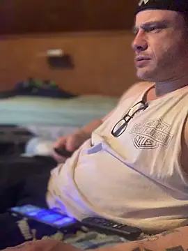 Snapshot of Ldnick69 chatting on 03-03-26, 10:28 Ldnick69 online show from 03-03-26, 10:28