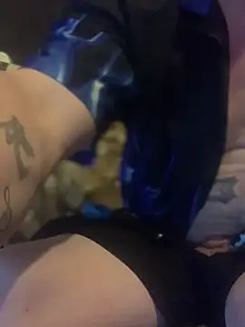 Snapshot of Ldnick69 chatting on 03-31-26, 03:03 Ldnick69 online show from 03-31-26, 03:03