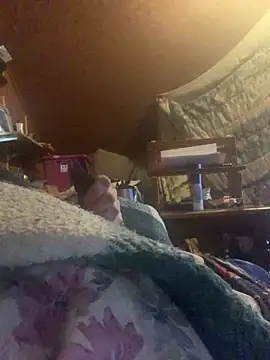 Snapshot of Ldnick69 chatting on 02-19-26, 10:40 Ldnick69 online show from 02-19-26, 10:40