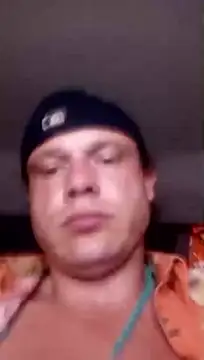 Snapshot of Ldnick69 chatting on 07-11-26, 04:46 Ldnick69 online show from 07-11-26, 04:46