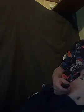 Snapshot of Ldnick69 chatting on 03-08-26, 04:16 Ldnick69 online show from 03-08-26, 04:16