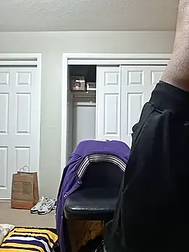 Rizzle9800 online show from 04-02-26, 06:20