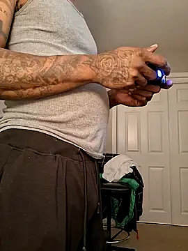 Rizzle9800 online show from 02-08-26, 08:01