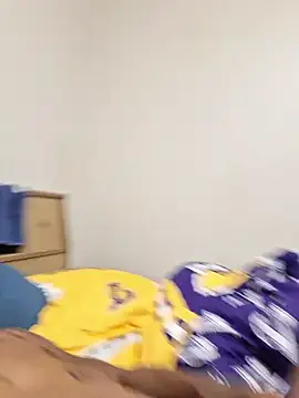 Rizzle9800 online show from 12-14-25, 01:28