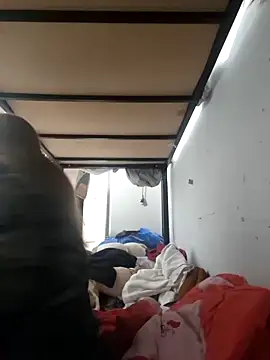 SherrylShaw online show from 12-18-25, 06:01