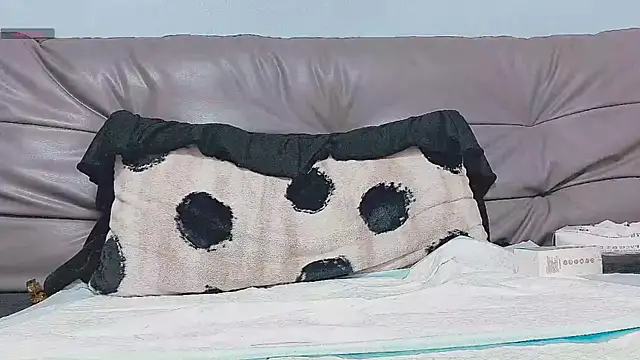 P-Pink online show from 03-07-26, 05:18