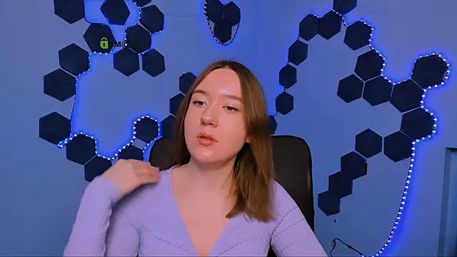 kimiko shine online show from 12-20-25, 10:18