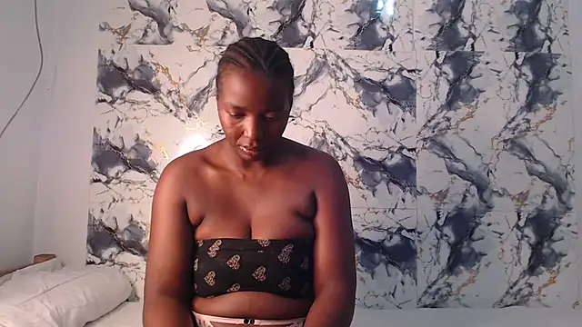 CurvyJ255 online show from 07-24-26, 07:21