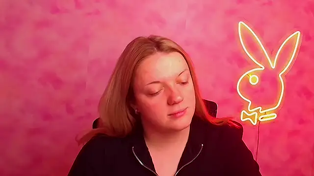 Samantha Gloww online show from 12-15-25, 07:14