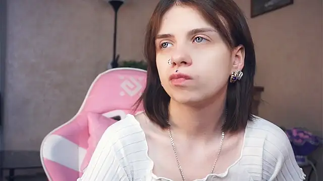 IleanaPishko online show from 01-10-26, 08:09