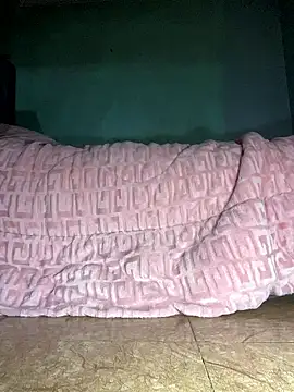 Kaelth3 online show from 01-10-26, 06:58