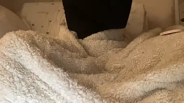 Snapshot of ijustturned18today chatting on 02-03-26, 07:35 ijustturned18today online show from 02-03-26, 07:35