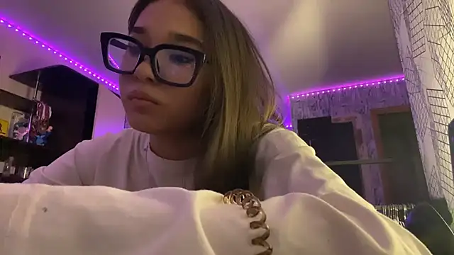 Ronnni Schmidt online show from 12-18-25, 11:25