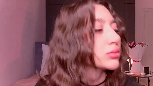 IsKiku online show from 02-21-26, 05:59