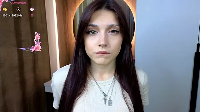 Snapshot of NatishaAlpern chatting on 02-19-26, 03:09 NatishaAlpern online show from 02-19-26, 03:09