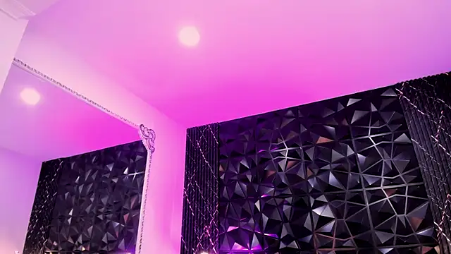 AriadnaLoren online show from 02-15-26, 07:51