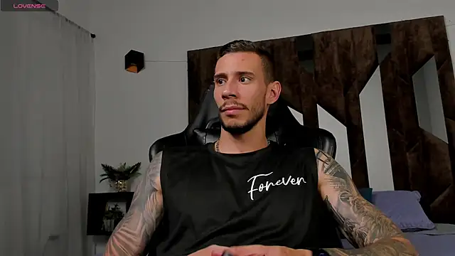 J king   online show from 04-17-26, 08:11