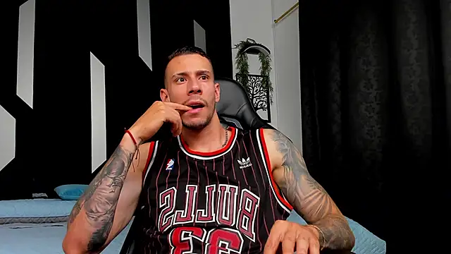 J king   online show from 02-24-26, 12:00