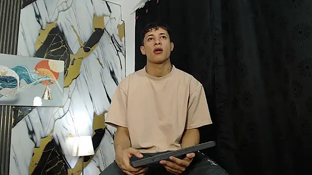 YOUNG GUYS1 online show from 03-11-26, 07:46